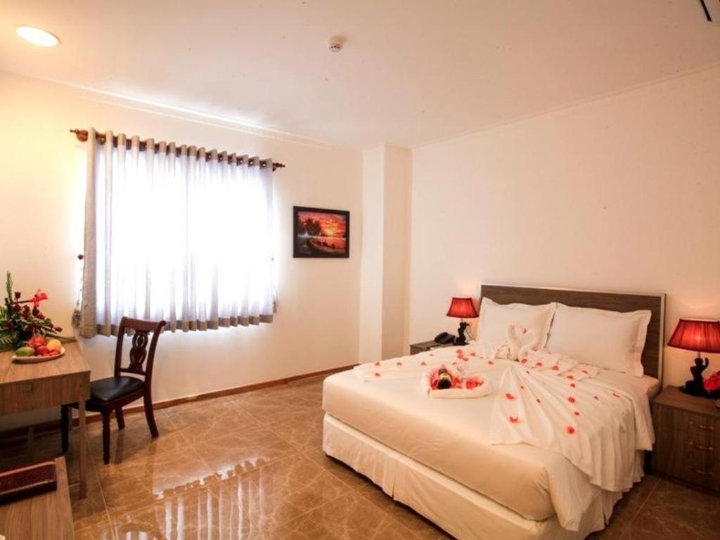 Den Long Do Hotel Nha Trang Extérieur photo