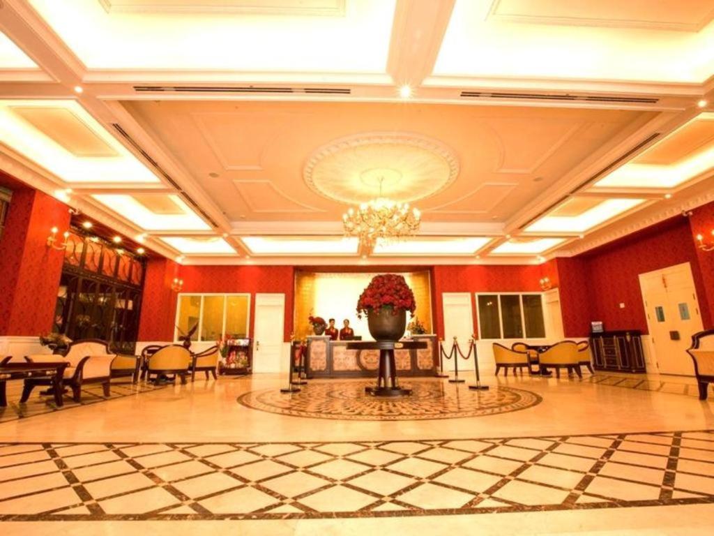 Den Long Do Hotel Nha Trang Extérieur photo