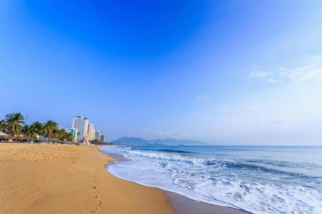 Den Long Do Hotel Nha Trang Extérieur photo