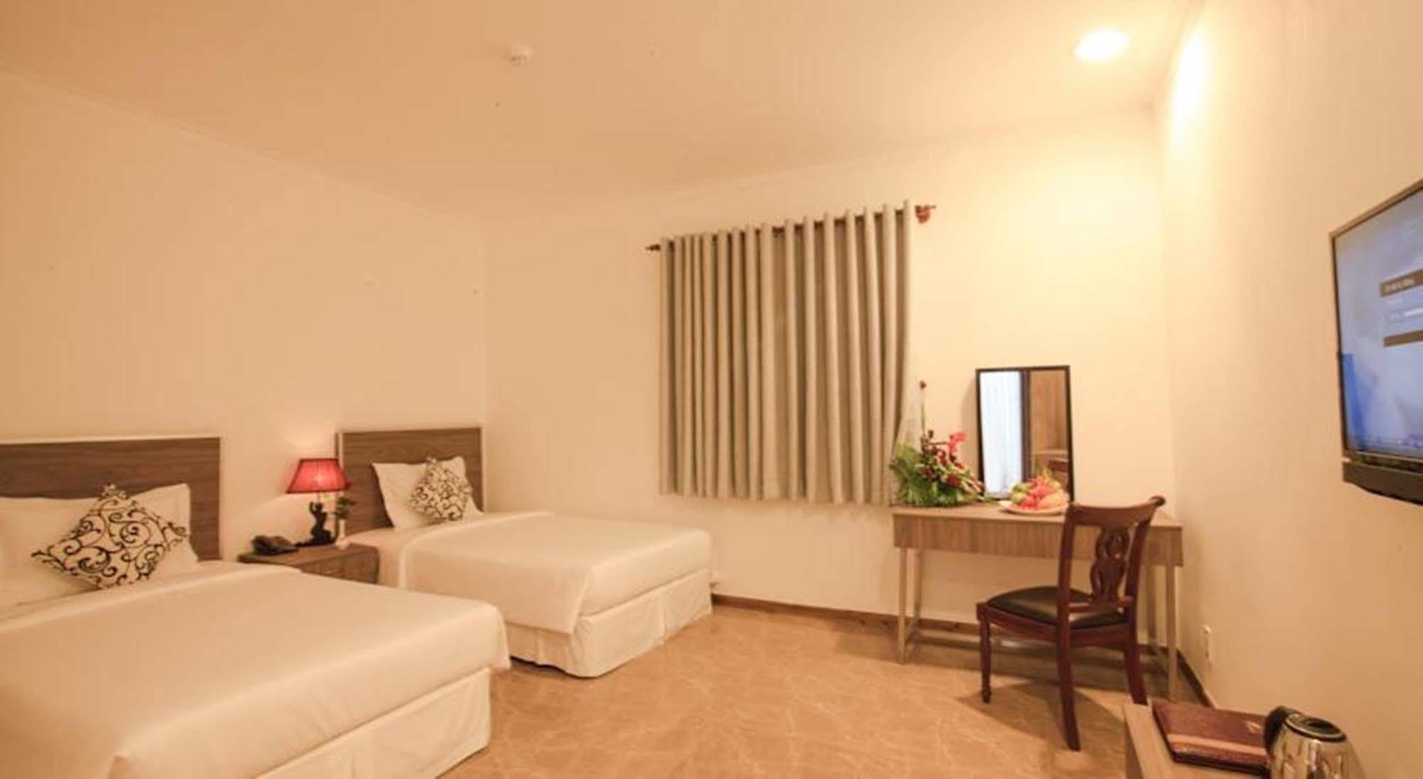 Den Long Do Hotel Nha Trang Extérieur photo