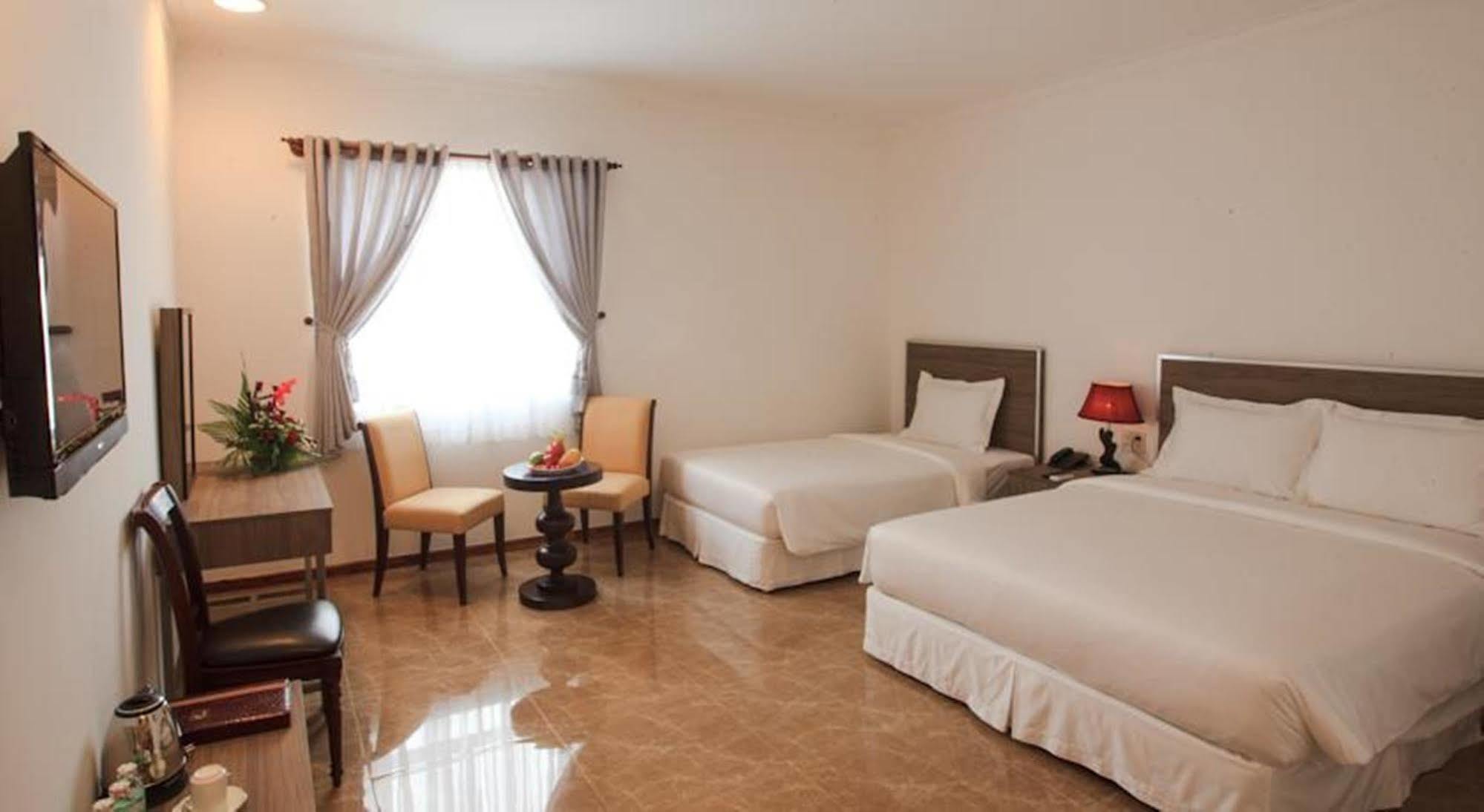Den Long Do Hotel Nha Trang Extérieur photo
